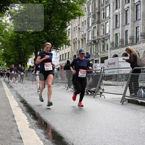 14.06.2026 - REWE Women's Run J. Mangold http://msf.ph/oto/9752926 14.06.2026 10:09:15 Ziel 10047, 10139, 10360, 10928, 10977, 11169, 11431 meine-sportfotos.de