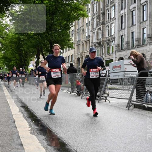 14.06.2026 - REWE Women's Run J. Mangold http://msf.ph/oto/9752928 14.06.2026 10:09:15 Ziel 10047, 10139, 10360, 10928, 10977, 11169, 11431 meine-sportfotos.de