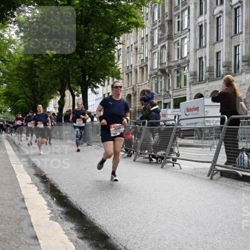 14.06.2026 - REWE Women's Run J. Mangold http://msf.ph/oto/9752940 14.06.2026 10:09:17 Ziel 10139, 10928, 10977, 11169, 11431 meine-sportfotos.de