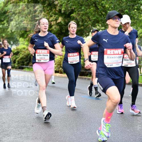 14.06.2026 - REWE Women's Run Dr. Thomas Lammeyer http://msf.ph/oto/9752946 14.06.2026 09:15:55 Laufen 10618, 7, 11519, 57, 10039, 11097, 10604, 7 meine-sportfotos.de