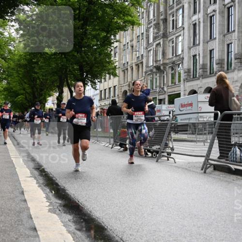 14.06.2026 - REWE Women's Run J. Mangold http://msf.ph/oto/9752957 14.06.2026 10:09:19 Ziel 10139, 10208, 10417, 10641, 10928, 10977, 11083, 11169, 11374, 11431 meine-sportfotos.de
