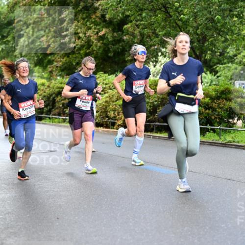 14.06.2026 - REWE Women's Run Dr. Thomas Lammeyer http://msf.ph/oto/9753005 14.06.2026 09:15:59 Laufen 11105, 10214 meine-sportfotos.de