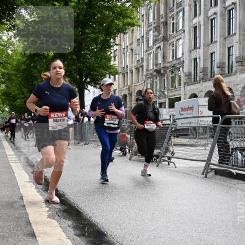 14.06.2026 - REWE Women's Run J. Mangold http://msf.ph/oto/9753008 14.06.2026 10:09:26 Ziel 10208, 10379, 10417, 10641, 10725, 10862, 10889, 11083, 11177, 11202, 11374 meine-sportfotos.de