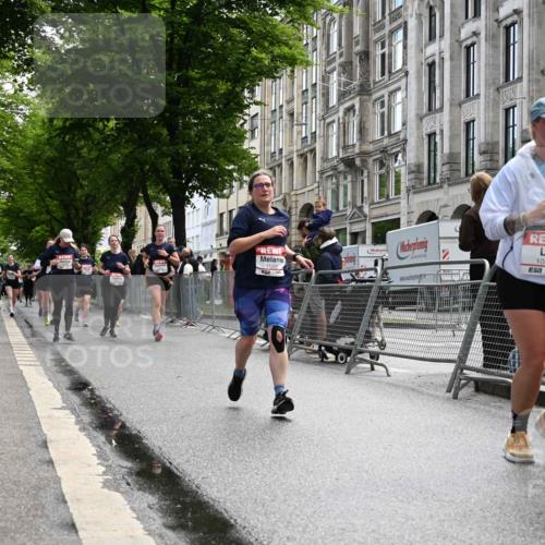 14.06.2026 - REWE Women's Run J. Mangold http://msf.ph/oto/9753048 14.06.2026 10:09:31 Ziel 10359, 10379, 10678, 10862, 11177, 11202 meine-sportfotos.de