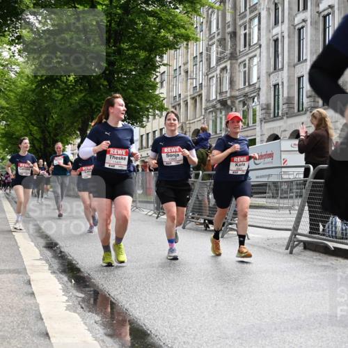 14.06.2026 - REWE Women's Run J. Mangold http://msf.ph/oto/9753080 14.06.2026 10:09:37 Ziel 10078, 10079, 10257, 10359, 10621, 10627, 10678, 10886, 11213, 11405 meine-sportfotos.de