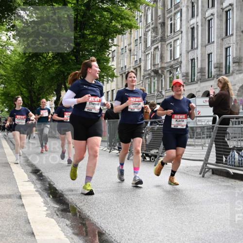 14.06.2026 - REWE Women's Run J. Mangold http://msf.ph/oto/9753082 14.06.2026 10:09:37 Ziel 10078, 10079, 10257, 10359, 10621, 10627, 10678, 10886, 11213, 11405 meine-sportfotos.de