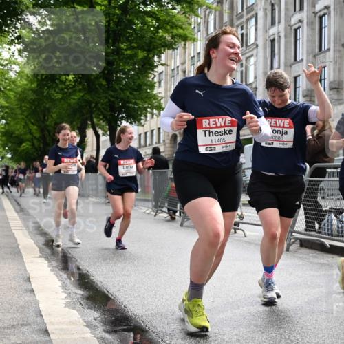 14.06.2026 - REWE Women's Run J. Mangold http://msf.ph/oto/9753091 14.06.2026 10:09:38 Ziel 10078, 10079, 10257, 10313, 10359, 10621, 10627, 10678, 10886, 11213, 11405 meine-sportfotos.de