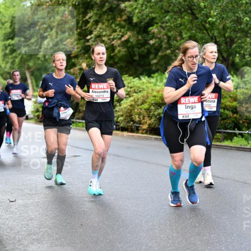 14.06.2026 - REWE Women's Run Dr. Thomas Lammeyer http://msf.ph/oto/9753098 14.06.2026 09:16:05 Laufen 10322, 10273, 10392, 57, 10490 meine-sportfotos.de