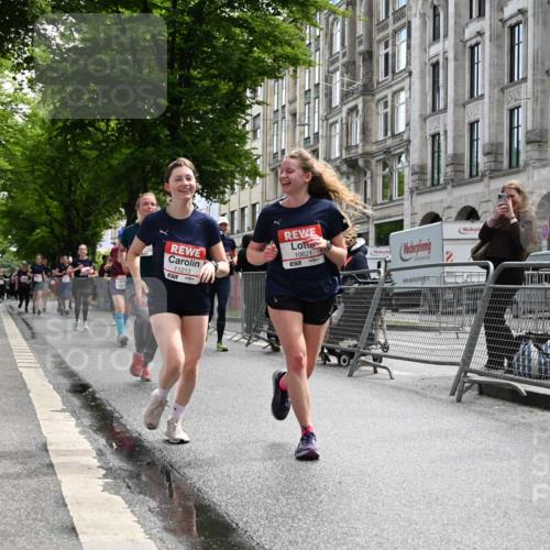 14.06.2026 - REWE Women's Run J. Mangold http://msf.ph/oto/9753099 14.06.2026 10:09:39 Ziel 10078, 10079, 10257, 10313, 10359, 10621, 10627, 10678, 10886, 11213, 11405, 11504 meine-sportfotos.de