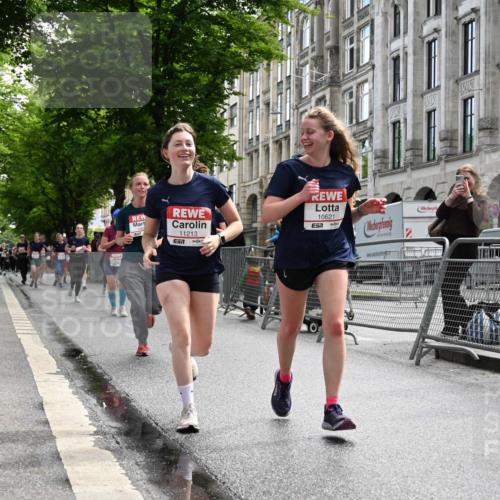 14.06.2026 - REWE Women's Run J. Mangold http://msf.ph/oto/9753101 14.06.2026 10:09:39 Ziel 10078, 10079, 10257, 10313, 10359, 10621, 10627, 10678, 10886, 11213, 11405, 11504 meine-sportfotos.de