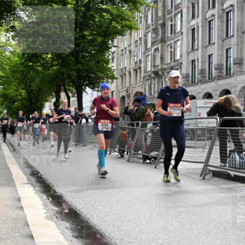 14.06.2026 - REWE Women's Run J. Mangold http://msf.ph/oto/9753114 14.06.2026 10:09:42 Ziel 10078, 10079, 10257, 10313, 10621, 10627, 10886, 10944, 11213, 11405, 11504 meine-sportfotos.de