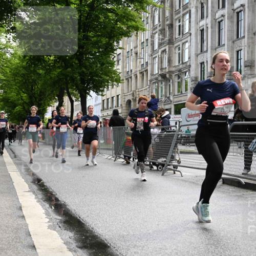 14.06.2026 - REWE Women's Run J. Mangold http://msf.ph/oto/9753141 14.06.2026 10:09:45 Ziel 10078, 10079, 10313, 10445, 10469, 10585, 10627, 10944, 10950, 10951, 11147, 11277, 11504 meine-sportfotos.de