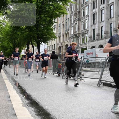 14.06.2026 - REWE Women's Run J. Mangold http://msf.ph/oto/9753143 14.06.2026 10:09:45 Ziel 10078, 10079, 10313, 10445, 10469, 10585, 10627, 10944, 10950, 10951, 11147, 11277, 11504 meine-sportfotos.de
