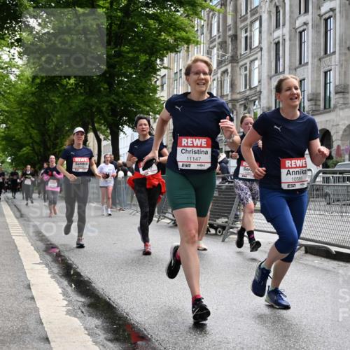 14.06.2026 - REWE Women's Run J. Mangold http://msf.ph/oto/9753176 14.06.2026 10:09:49 Ziel 10445, 10469, 10585, 10944, 10950, 10951, 11147, 11152, 11277, 11504 meine-sportfotos.de