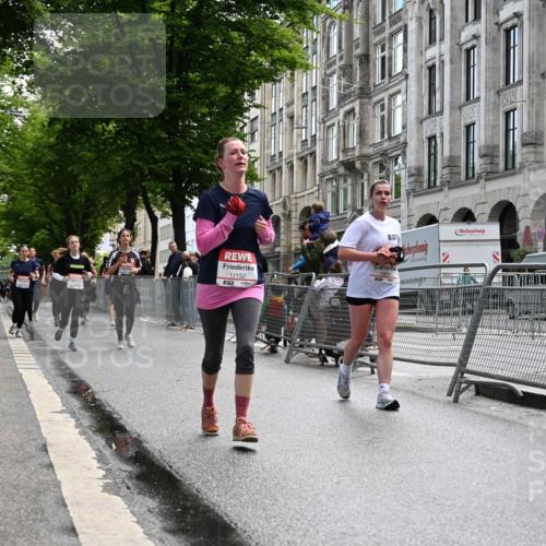 14.06.2026 - REWE Women's Run J. Mangold http://msf.ph/oto/9753198 14.06.2026 10:09:54 Ziel 10445, 10665, 10917, 10950, 10951, 11152, 11239, 11277, 11474, 11498 meine-sportfotos.de