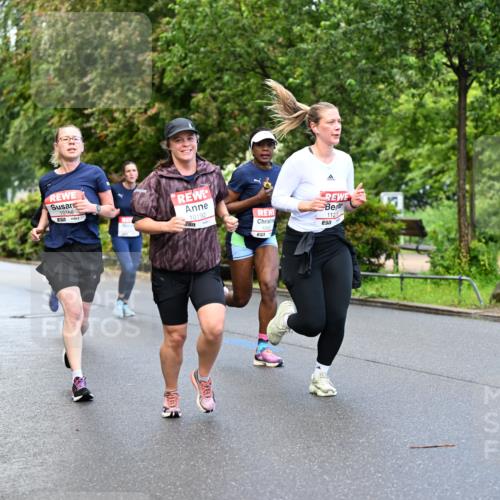 14.06.2026 - REWE Women's Run Dr. Thomas Lammeyer http://msf.ph/oto/9753200 14.06.2026 09:16:12 Laufen 10168, 10192, 7, 112, 57 meine-sportfotos.de