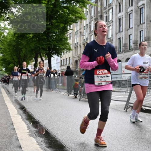 14.06.2026 - REWE Women's Run J. Mangold http://msf.ph/oto/9753205 14.06.2026 10:09:55 Ziel 10445, 10665, 10917, 11152, 11239, 11474, 11498 meine-sportfotos.de