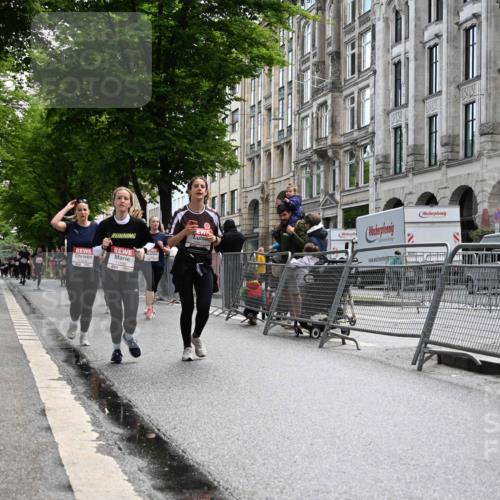 14.06.2026 - REWE Women's Run J. Mangold http://msf.ph/oto/9753213 14.06.2026 10:09:57 Ziel 10412, 10413, 10665, 10890, 10917, 11152, 11239, 11453, 11474, 11498 meine-sportfotos.de