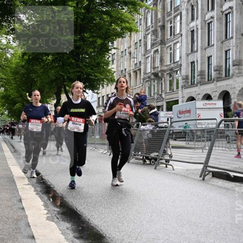 14.06.2026 - REWE Women's Run J. Mangold http://msf.ph/oto/9753216 14.06.2026 10:09:57 Ziel 10412, 10413, 10665, 10890, 10917, 11152, 11239, 11453, 11474, 11498 meine-sportfotos.de