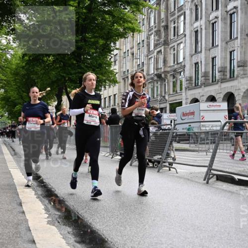 14.06.2026 - REWE Women's Run J. Mangold http://msf.ph/oto/9753218 14.06.2026 10:09:58 Ziel 10412, 10413, 10665, 10702, 10703, 10890, 10917, 11152, 11239, 11453, 11474, 11498 meine-sportfotos.de