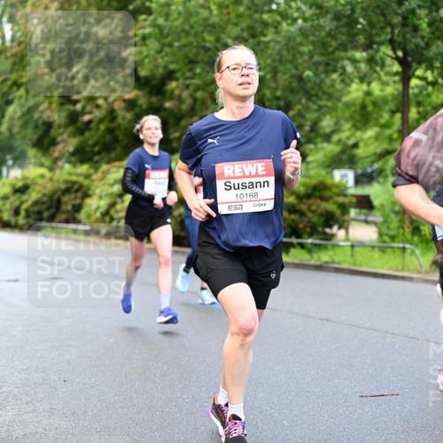 14.06.2026 - REWE Women's Run Dr. Thomas Lammeyer http://msf.ph/oto/9753219 14.06.2026 09:16:14 Laufen 10168, 10192 meine-sportfotos.de