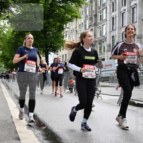 14.06.2026 - REWE Women's Run J. Mangold http://msf.ph/oto/9753227 14.06.2026 10:09:59 Ziel 10412, 10413, 10665, 10702, 10703, 10890, 10917, 11152, 11239, 11453, 11474, 11487, 11498 meine-sportfotos.de