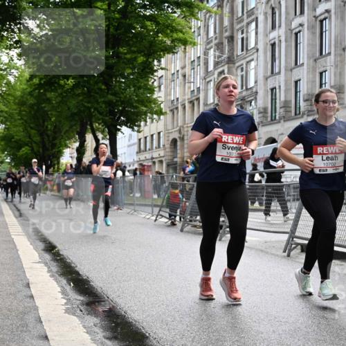 14.06.2026 - REWE Women's Run J. Mangold http://msf.ph/oto/9753261 14.06.2026 10:10:03 Ziel 10293, 10412, 10413, 10702, 10703, 10890, 10917, 11239, 11453, 11474, 11487, 11498 meine-sportfotos.de