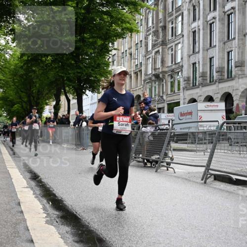 14.06.2026 - REWE Women's Run J. Mangold http://msf.ph/oto/9753274 14.06.2026 10:10:09 Ziel 10185, 10293, 11178, 11339, 11487 meine-sportfotos.de