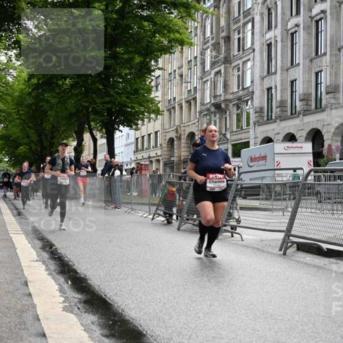 14.06.2026 - REWE Women's Run J. Mangold http://msf.ph/oto/9753284 14.06.2026 10:10:10 Ziel 10185, 10293, 10903, 11178, 11339, 11486 meine-sportfotos.de