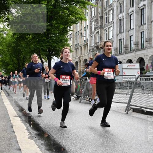 14.06.2026 - REWE Women's Run J. Mangold http://msf.ph/oto/9753331 14.06.2026 10:10:16 Ziel 10185, 10425, 10439, 10464, 10878, 10903, 11022, 11178, 11271, 11339, 11345, 11435, 11486 meine-sportfotos.de