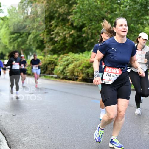14.06.2026 - REWE Women's Run Dr. Thomas Lammeyer http://msf.ph/oto/9753332 14.06.2026 09:16:26 Laufen 1142, 7, 11266 meine-sportfotos.de