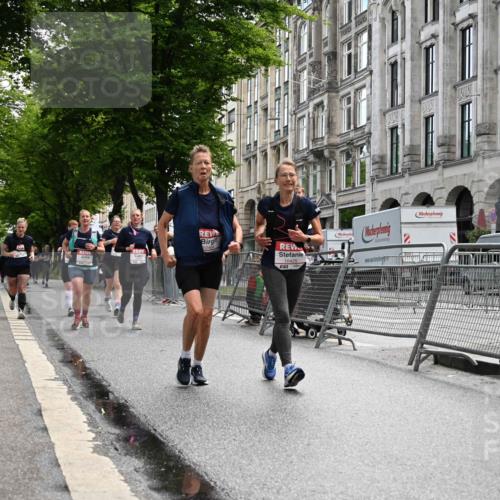 14.06.2026 - REWE Women's Run J. Mangold http://msf.ph/oto/9753351 14.06.2026 10:10:19 Ziel 10238, 10425, 10439, 10464, 10557, 10878, 10903, 11022, 11178, 11271, 11345, 11435, 11486, 11527 meine-sportfotos.de