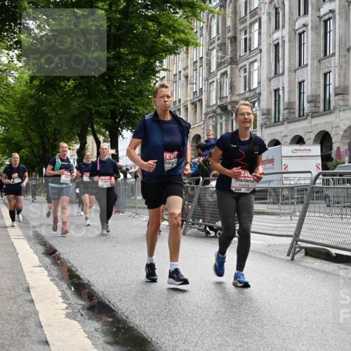 14.06.2026 - REWE Women's Run J. Mangold http://msf.ph/oto/9753356 14.06.2026 10:10:19 Ziel 10238, 10425, 10439, 10464, 10557, 10878, 10903, 11022, 11178, 11271, 11345, 11435, 11486, 11527 meine-sportfotos.de