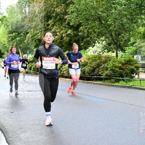 14.06.2026 - REWE Women's Run Dr. Thomas Lammeyer http://msf.ph/oto/9753372 14.06.2026 09:16:28 Laufen 11467 meine-sportfotos.de