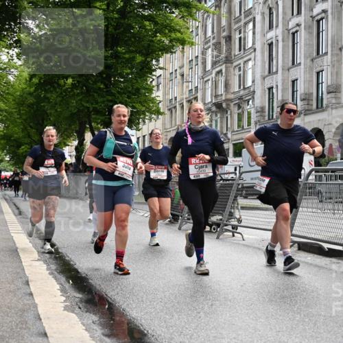 14.06.2026 - REWE Women's Run J. Mangold http://msf.ph/oto/9753375 14.06.2026 10:10:21 Ziel 10238, 10425, 10439, 10464, 10557, 10575, 10878, 11022, 11271, 11345, 11435, 11527 meine-sportfotos.de