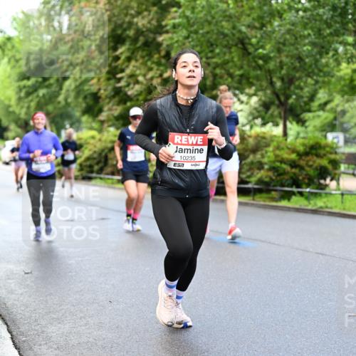 14.06.2026 - REWE Women's Run Dr. Thomas Lammeyer http://msf.ph/oto/9753381 14.06.2026 09:16:29 Laufen 10235, 7 meine-sportfotos.de