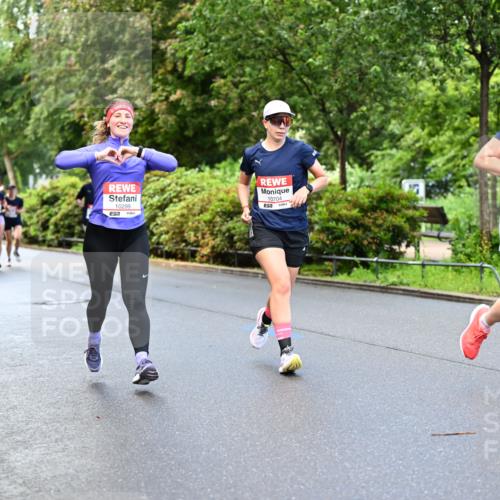 14.06.2026 - REWE Women's Run Dr. Thomas Lammeyer http://msf.ph/oto/9753406 14.06.2026 09:16:31 Laufen 10299, 10704, 11467 meine-sportfotos.de
