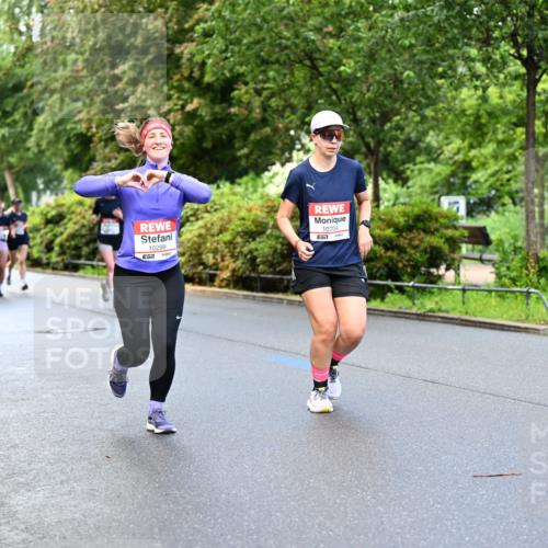 14.06.2026 - REWE Women's Run Dr. Thomas Lammeyer http://msf.ph/oto/9753408 14.06.2026 09:16:31 Laufen 10299, 10704, 75, 11467 meine-sportfotos.de