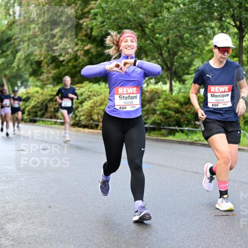 14.06.2026 - REWE Women's Run Dr. Thomas Lammeyer http://msf.ph/oto/9753418 14.06.2026 09:16:31 Laufen 10299, 10704 meine-sportfotos.de