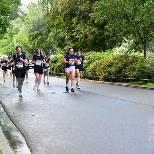 14.06.2026 - REWE Women's Run Dr. Thomas Lammeyer http://msf.ph/oto/9753460 14.06.2026 09:16:34 Laufen 10230, 57 meine-sportfotos.de