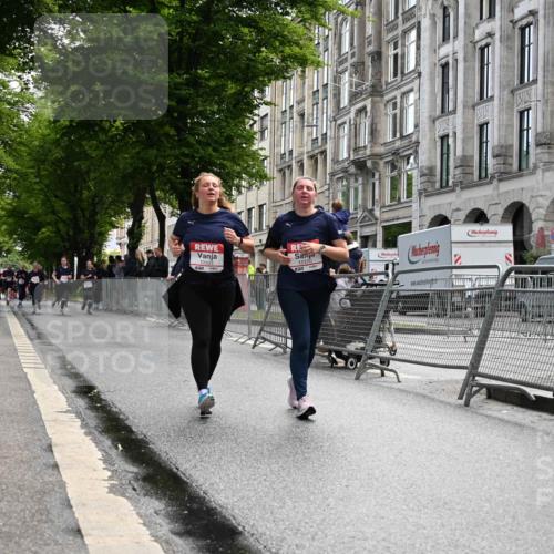 14.06.2026 - REWE Women's Run J. Mangold http://msf.ph/oto/9753463 14.06.2026 10:10:35 Ziel 10426, 10460, 10503, 10591, 11170 meine-sportfotos.de