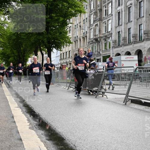 14.06.2026 - REWE Women's Run J. Mangold http://msf.ph/oto/9753482 14.06.2026 10:10:43 Ziel 10140, 10499, 10514 meine-sportfotos.de
