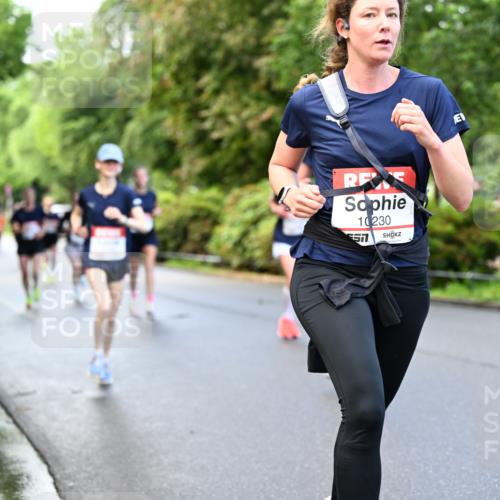 14.06.2026 - REWE Women's Run Dr. Thomas Lammeyer http://msf.ph/oto/9753520 14.06.2026 09:16:38 Laufen 10230, 57 meine-sportfotos.de