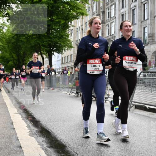 14.06.2026 - REWE Women's Run J. Mangold http://msf.ph/oto/9753540 14.06.2026 10:10:52 Ziel 10111, 10140, 10429, 10468, 10821, 10834, 10985, 11124, 11328, 11450, 11451, 11500 meine-sportfotos.de