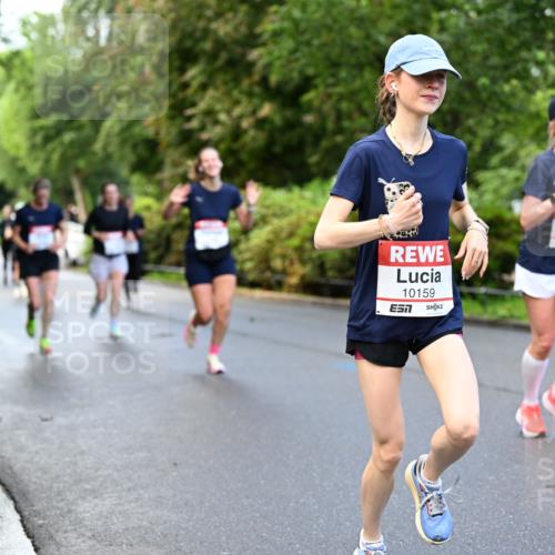 14.06.2026 - REWE Women's Run Dr. Thomas Lammeyer http://msf.ph/oto/9753544 14.06.2026 09:16:39 Laufen 10159 meine-sportfotos.de