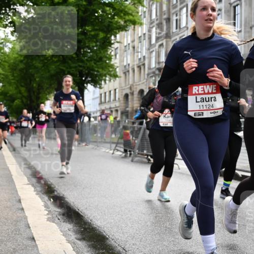 14.06.2026 - REWE Women's Run J. Mangold http://msf.ph/oto/9753546 14.06.2026 10:10:52 Ziel 10111, 10140, 10429, 10468, 10821, 10834, 10985, 11124, 11328, 11450, 11451, 11500 meine-sportfotos.de