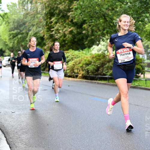 14.06.2026 - REWE Women's Run Dr. Thomas Lammeyer http://msf.ph/oto/9753570 14.06.2026 09:16:41 Laufen 11326 meine-sportfotos.de
