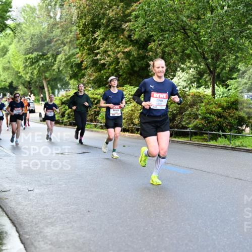 14.06.2026 - REWE Women's Run Dr. Thomas Lammeyer http://msf.ph/oto/9753623 14.06.2026 09:16:44 Laufen 11261 meine-sportfotos.de
