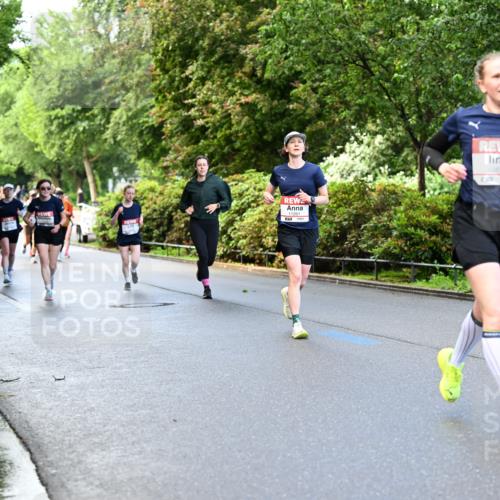 14.06.2026 - REWE Women's Run Dr. Thomas Lammeyer http://msf.ph/oto/9753640 14.06.2026 09:16:45 Laufen 11261, 10896 meine-sportfotos.de