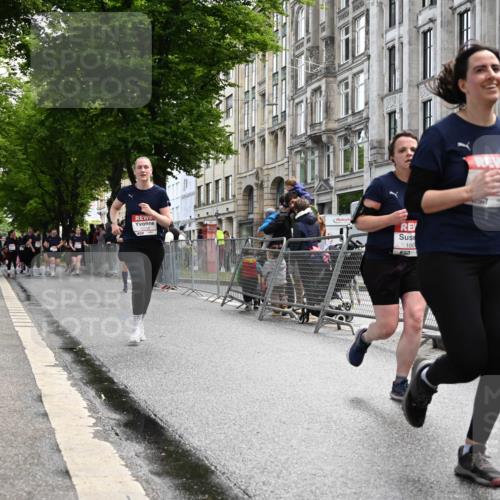 14.06.2026 - REWE Women's Run J. Mangold http://msf.ph/oto/9753645 14.06.2026 10:11:08 Ziel 10258, 10606, 10690, 10955, 11217, 11355 meine-sportfotos.de